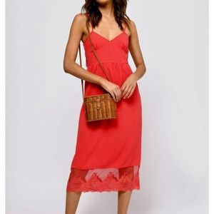 Lace Detail Midi-Dress